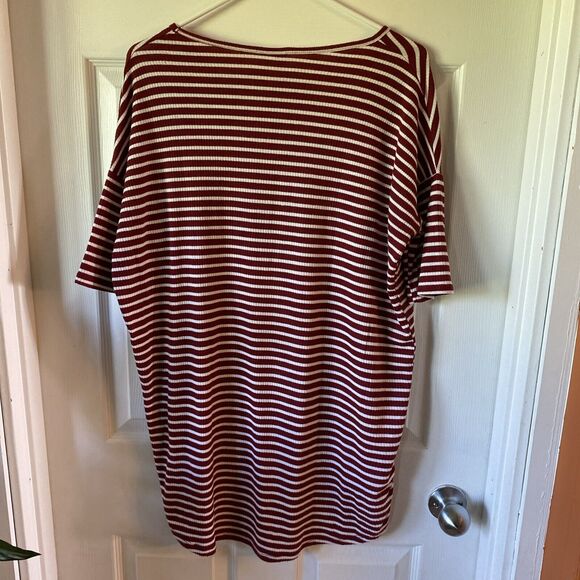LulaRoe Blouse Top Women’s Size XS Oversized Striped Burgundy And White - Picture 7 of 13